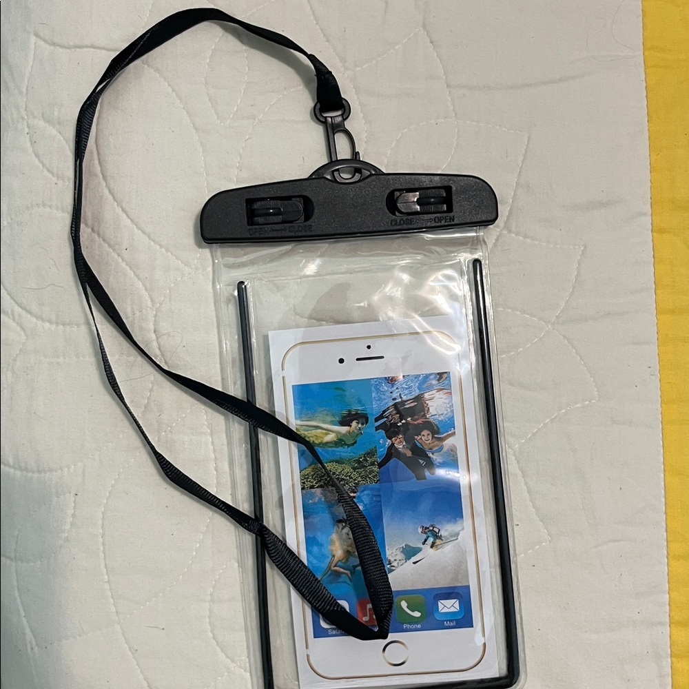 🔥WATERPROOF PHONE BAG Pouch Case Universal Size L 8.2” X W 4.3” BLACK